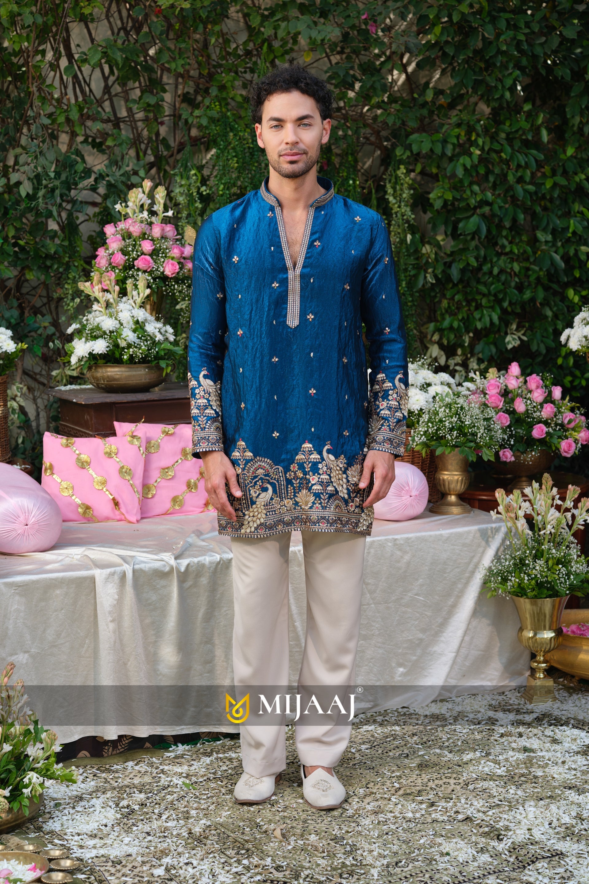 V NECK BLUE COLOR SHORT KURTA