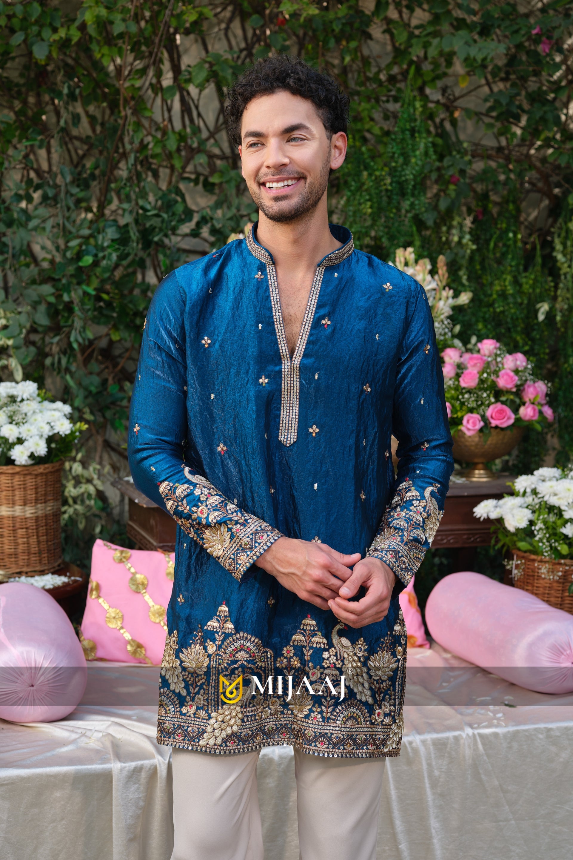 V NECK BLUE COLOR SHORT KURTA