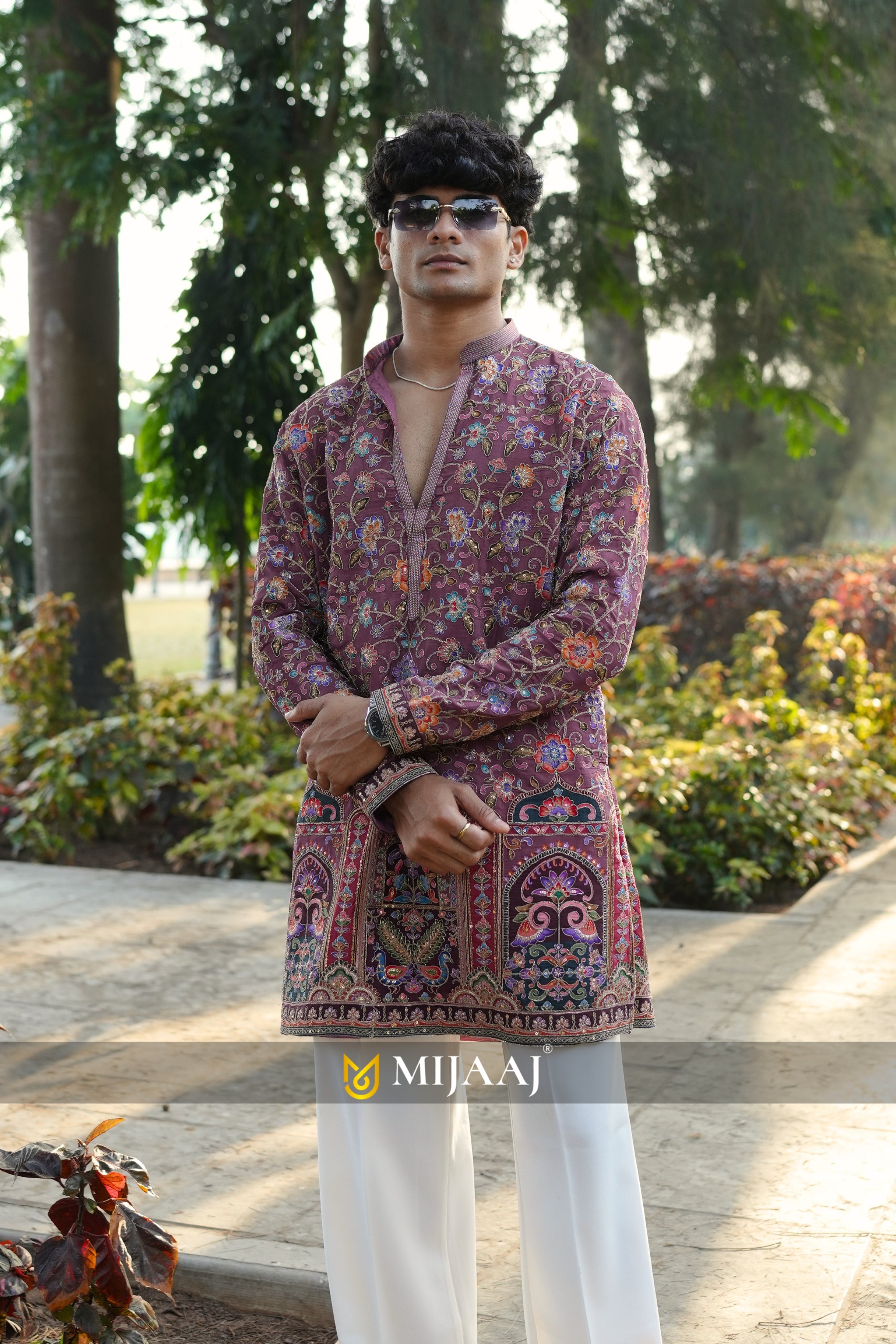 Floral Position Print Short V-neck Kurta for Men Paired with Premium Korean Pants