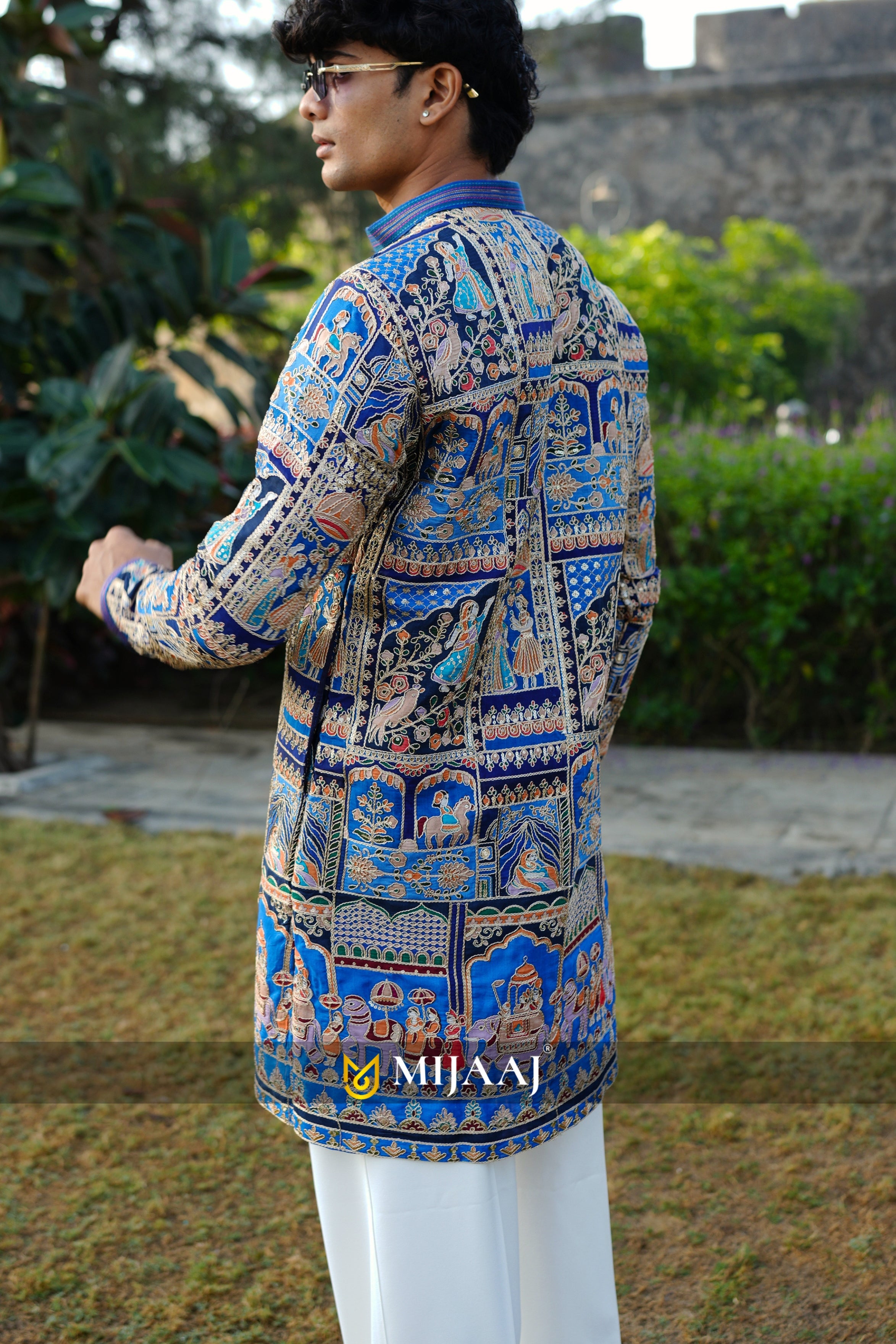 Blue Designer Kurta For Modern Mens
