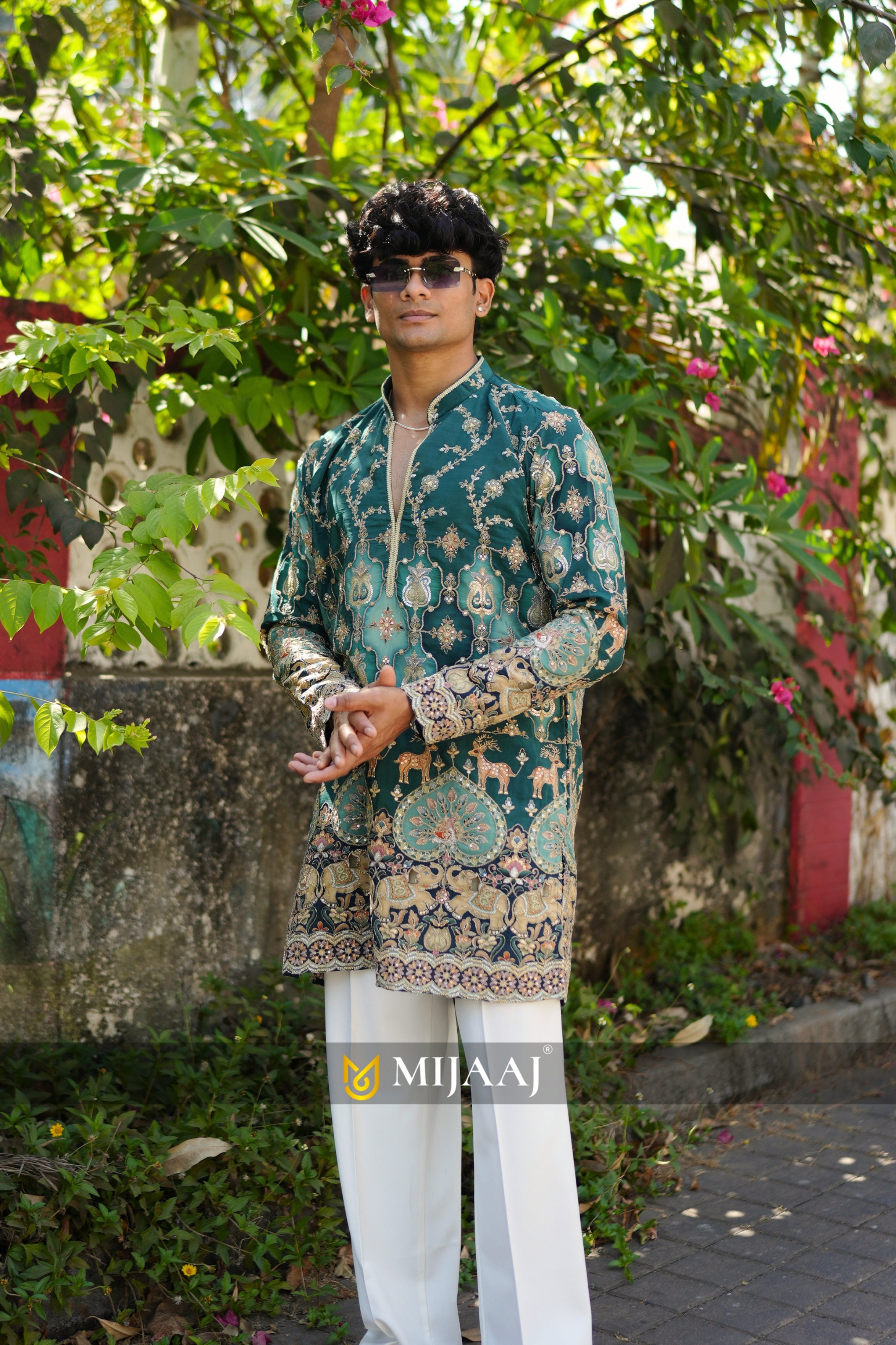 V neck short kurta with Premium Korean Pants