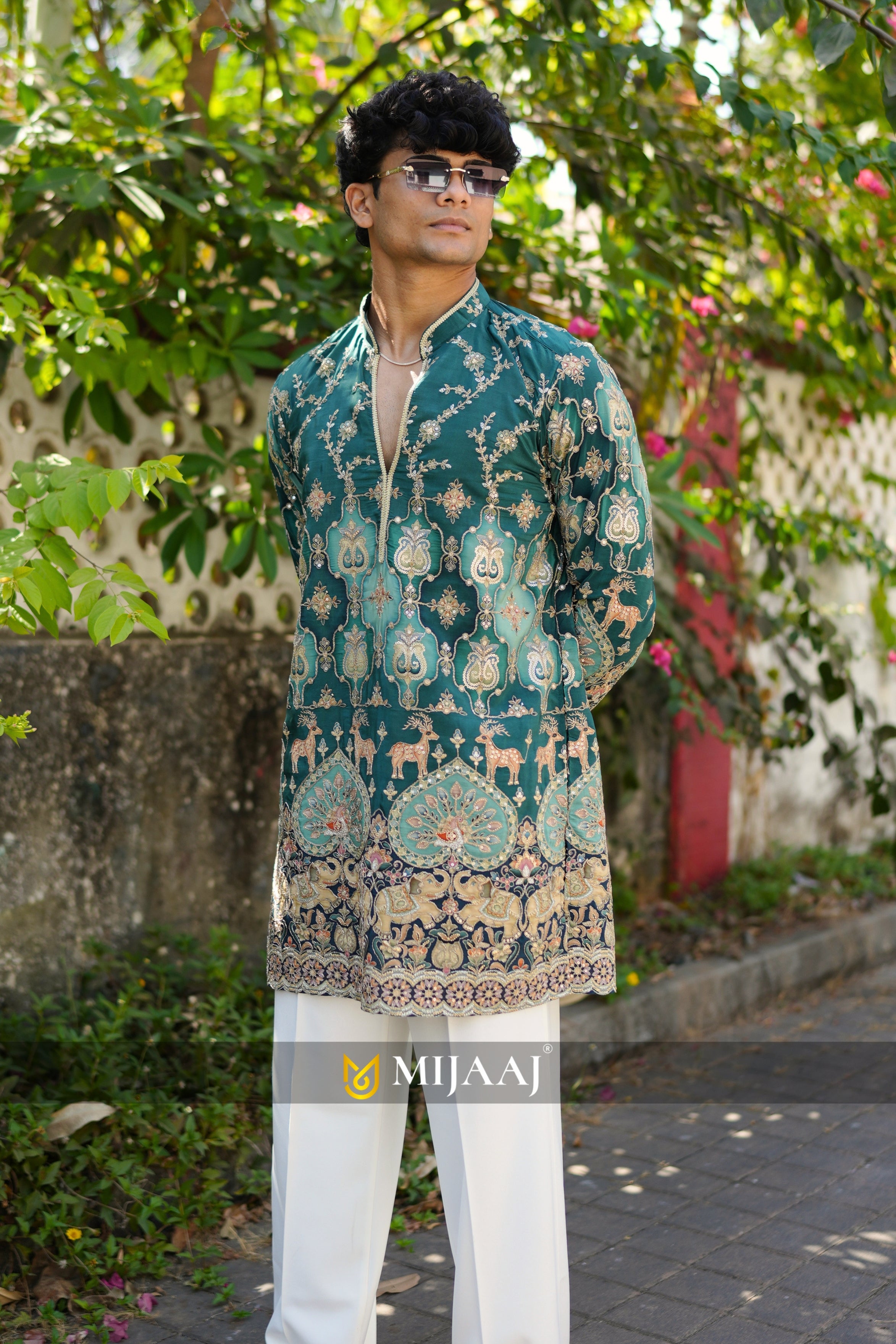 V neck short kurta with Premium Korean Pants