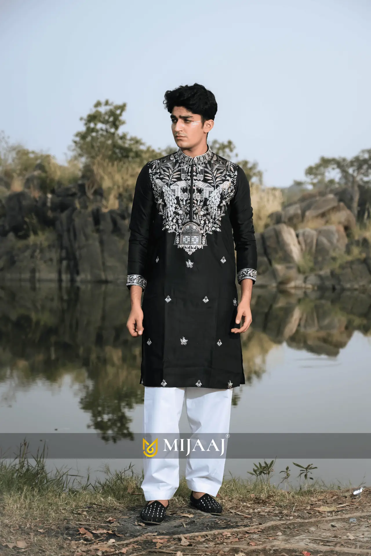 Black Kurta