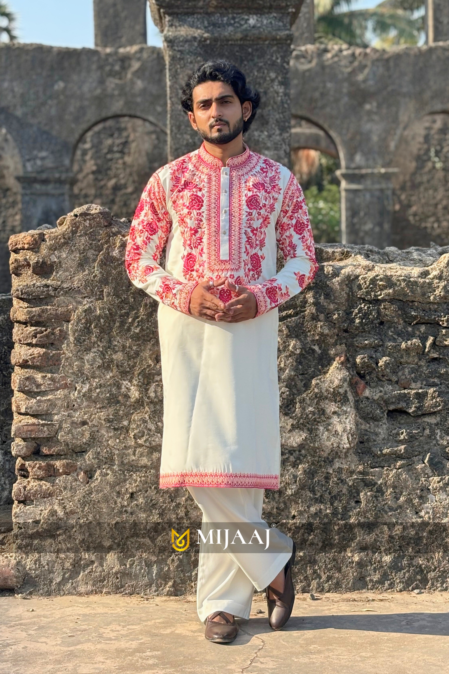 Off White Floral Kurta Set
