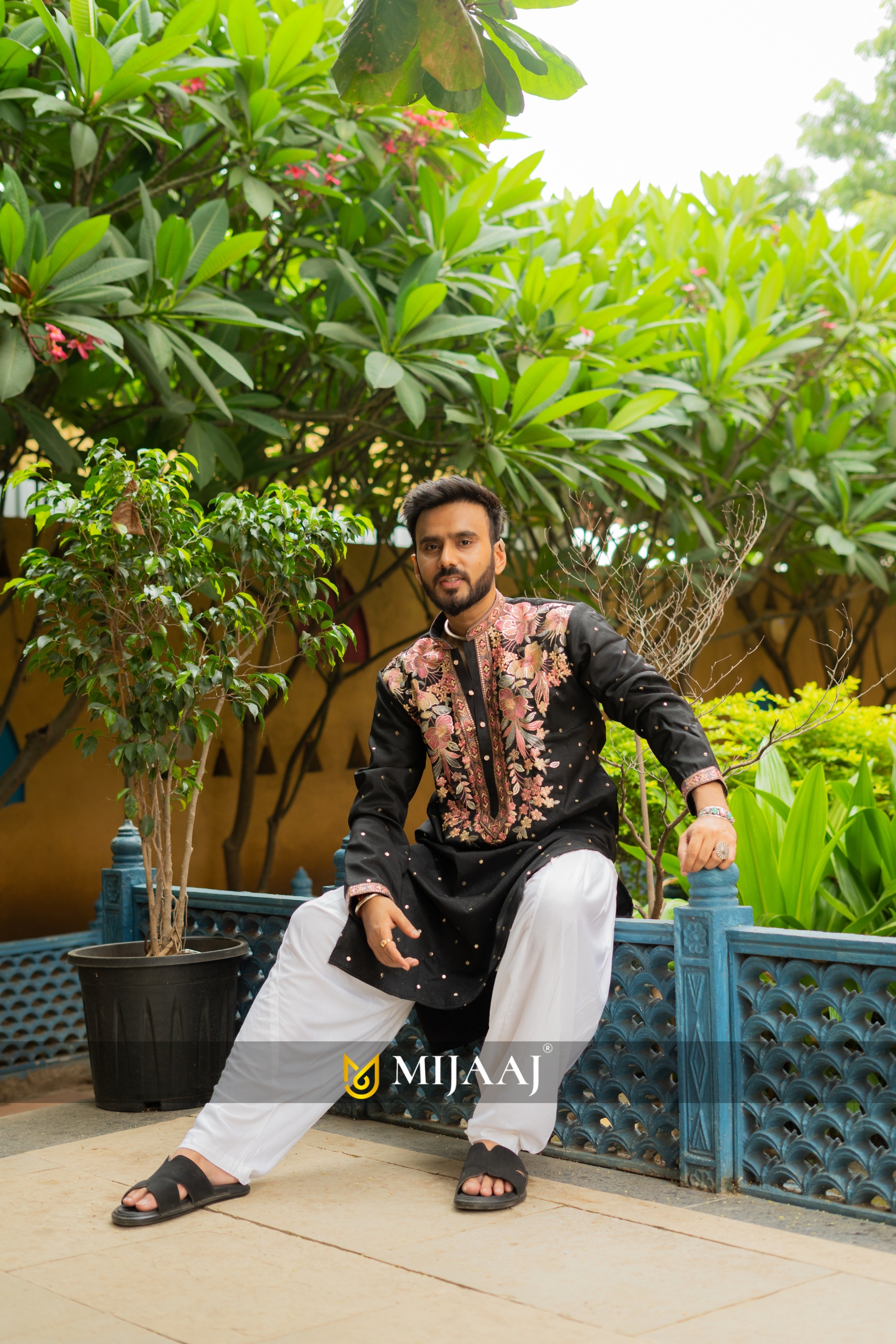 Men's Black Silk Foil & Multicolour Thread Work Embroidered Kurta Set